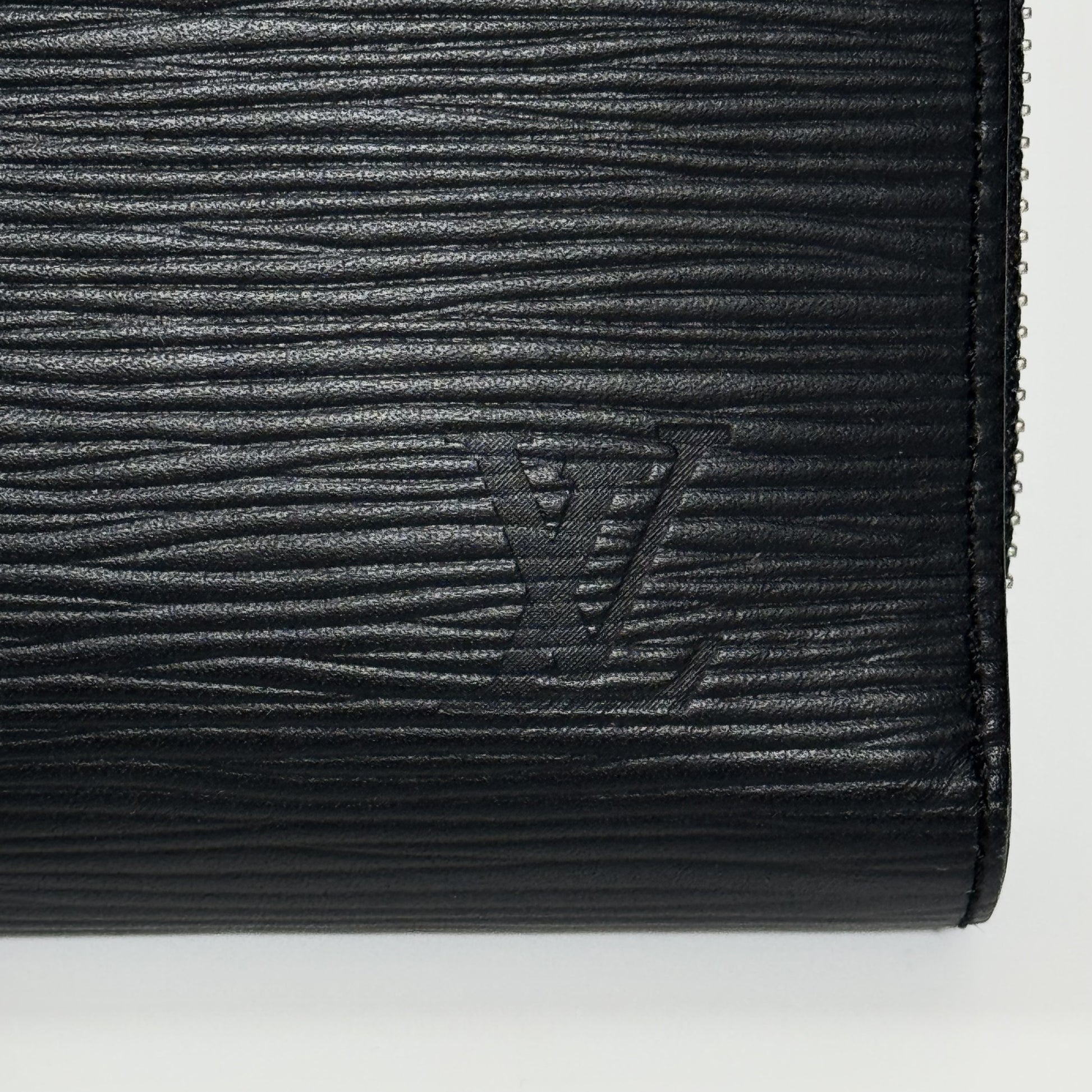 LOUIS VUITTON M58831 Epi Pochette Jour GM Clutch Bag TN0159 W35cm x H25cm x D2cm Clutch Bag