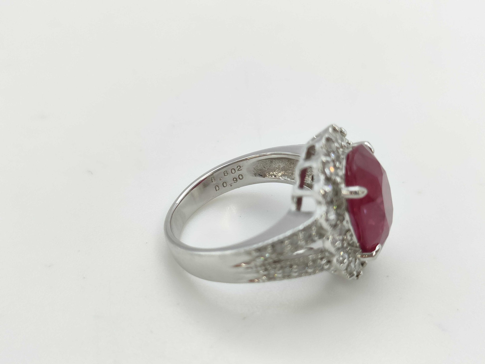 Moderate Ruby 6.602ct D0.90ct Pt900 10.0g Ring 