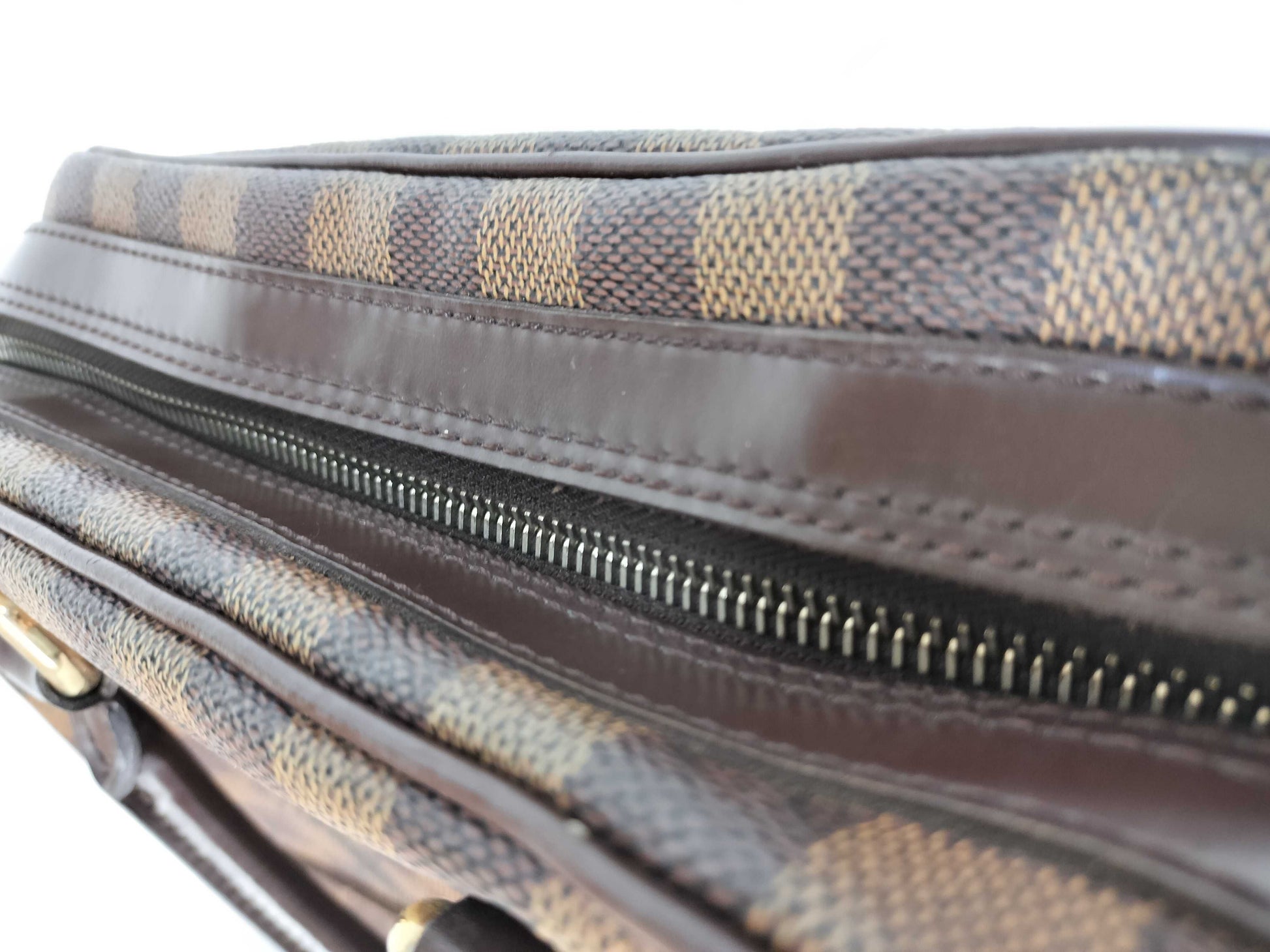LOUIS VUITTON CA0056 Damier Louis Vuitton Duomo Damier Handbag