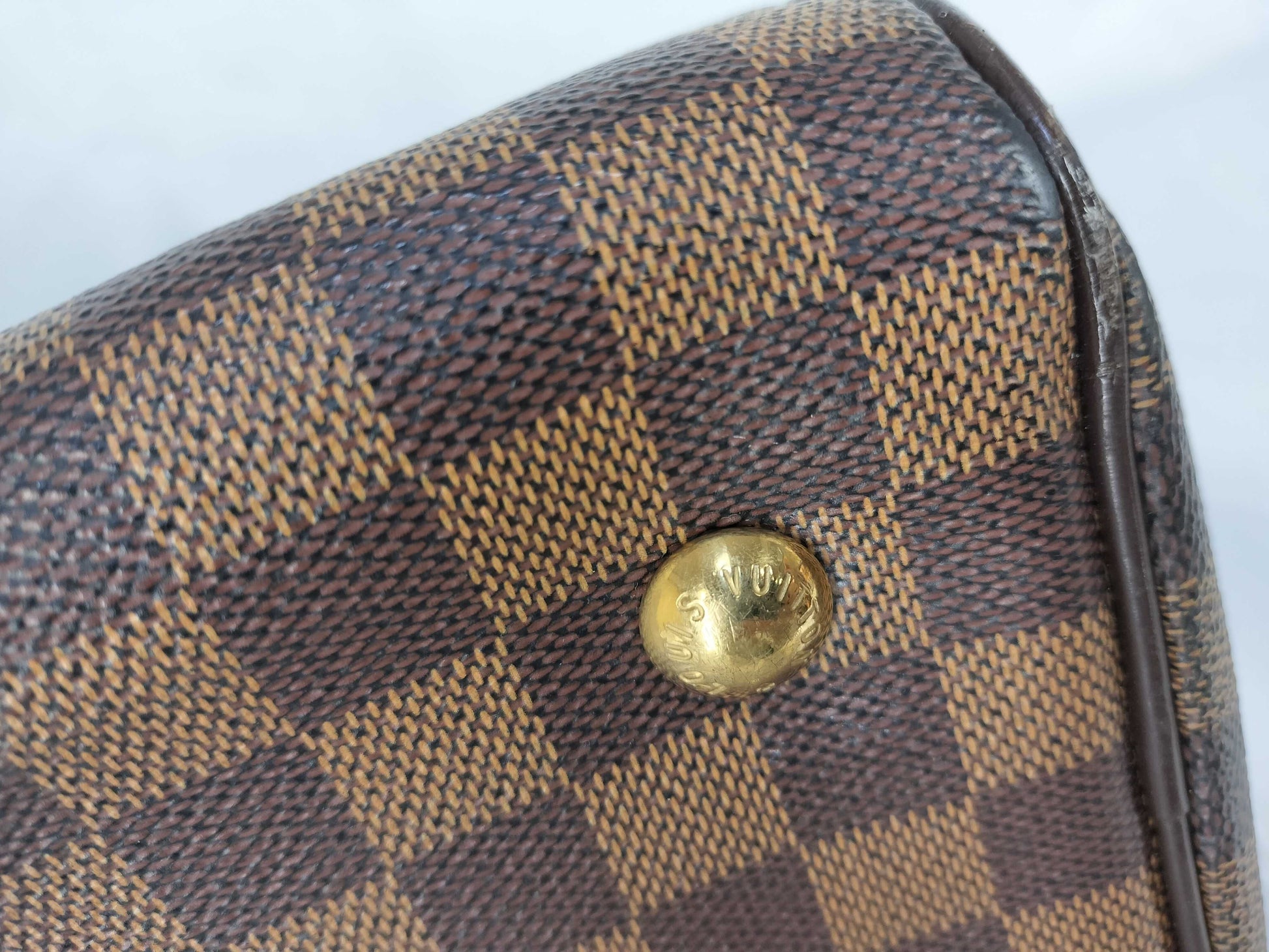 LOUIS VUITTON CA0056 Damier Louis Vuitton Duomo Damier Handbag