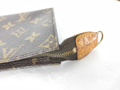 LOUIS VUITTON AR0927 Monogram Louis Vuitton Bucket Pouch Only