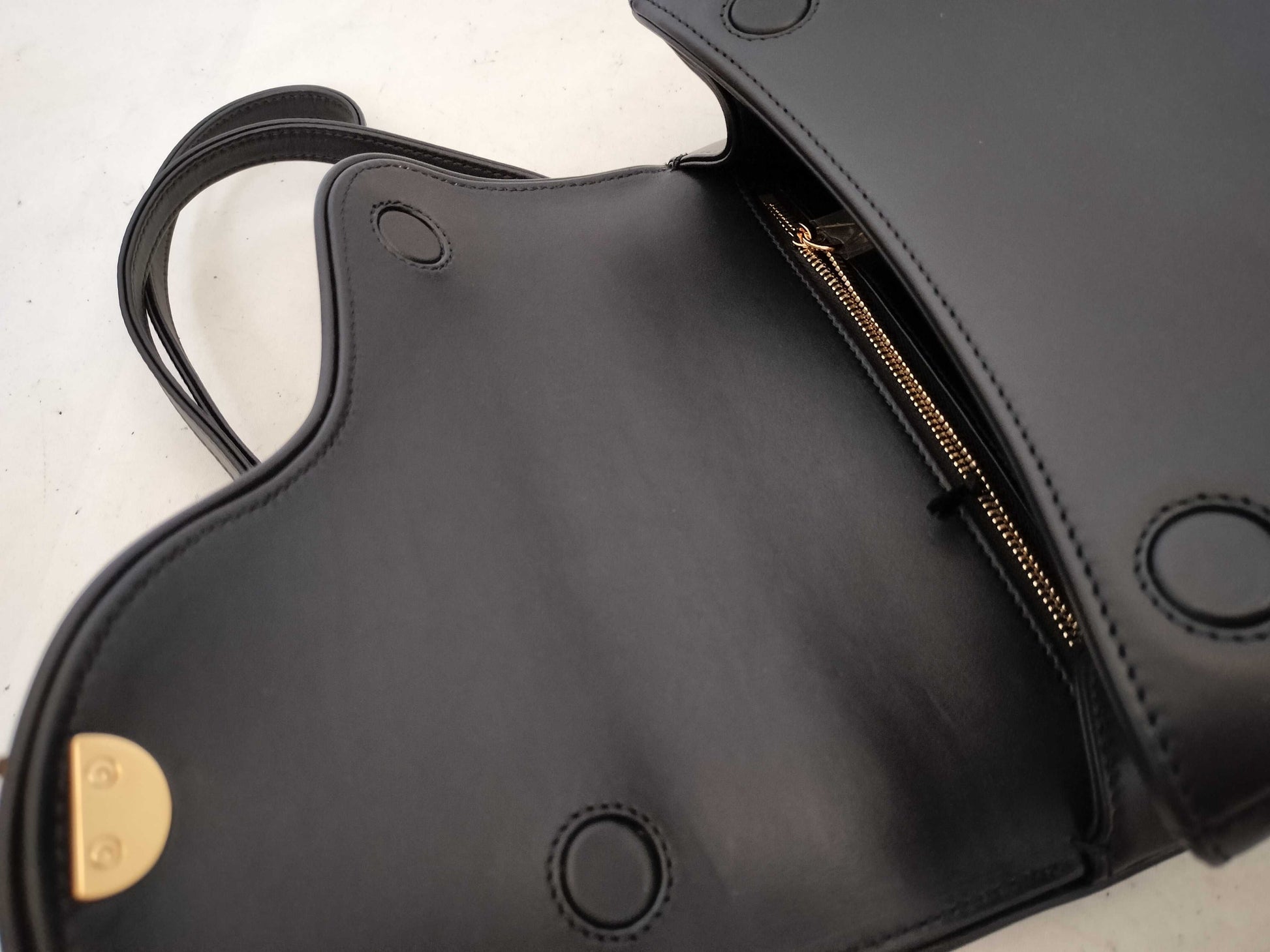 GUCCI Saddle Bag Shoulder Bag