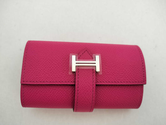 HERMES □Q engraved Bearn unused Bearn key case Veau apron Pink? Q key case key holder