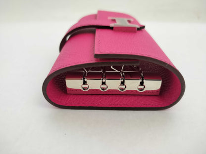 HERMES □Q engraved Bearn unused Bearn key case Veau apron Pink? Q key case key holder
