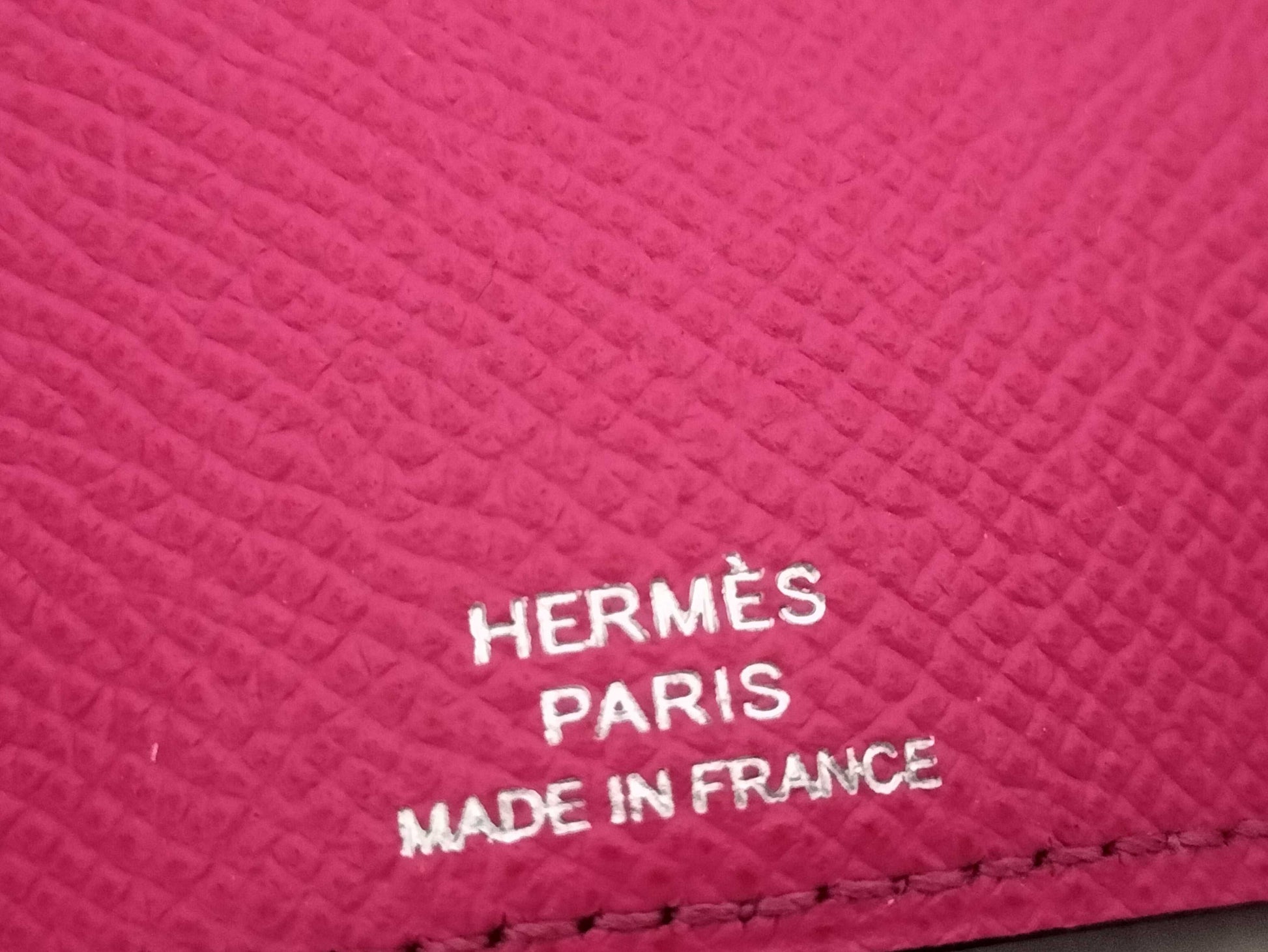 HERMES □Q engraved Bearn unused Bearn key case Veau apron Pink? Q key case key holder