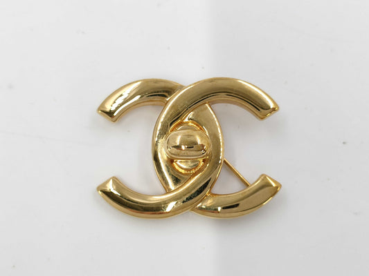 CHANEL Chanel 97P Turn Lock Coco Mark Brooch