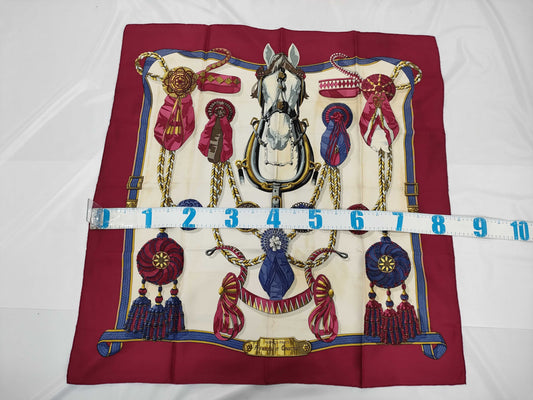 HERMES Carré 90 Red Scarf