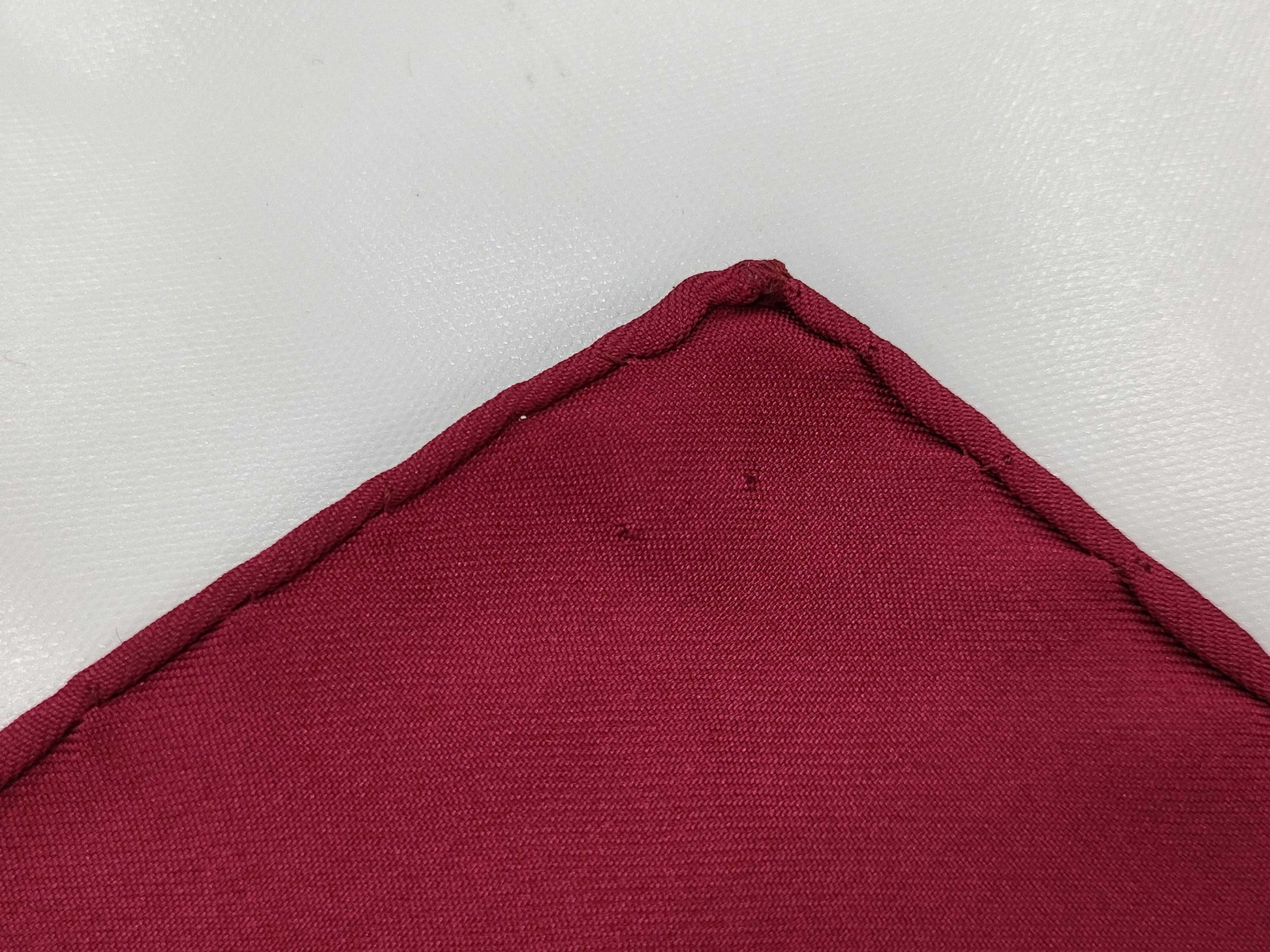 HERMES Carré 90 Red Scarf