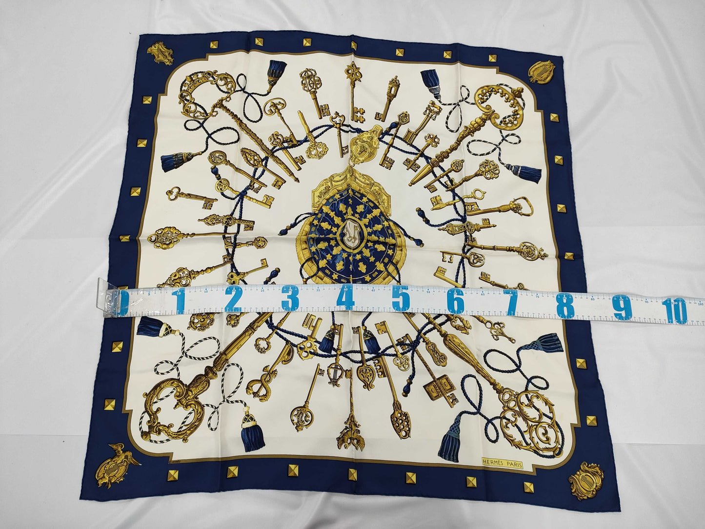 HERMES Carré 90 Scarf Navy