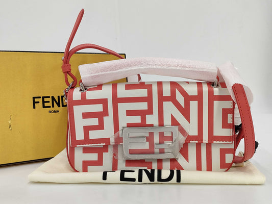 FENDI Marc Jacobs collaboration shoulder bag