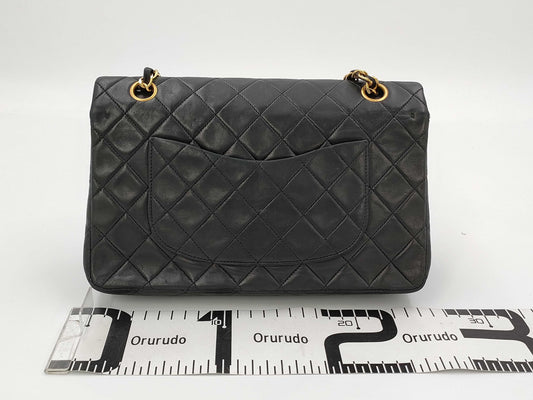 CHANEL Matelasse 25 Shoulder Bag
