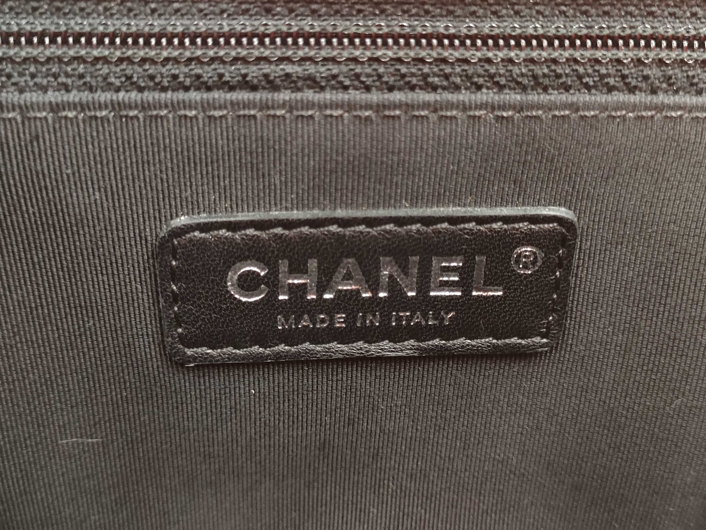 CHANEL Matelasse Shoulder Bag Red Shoulder Bag