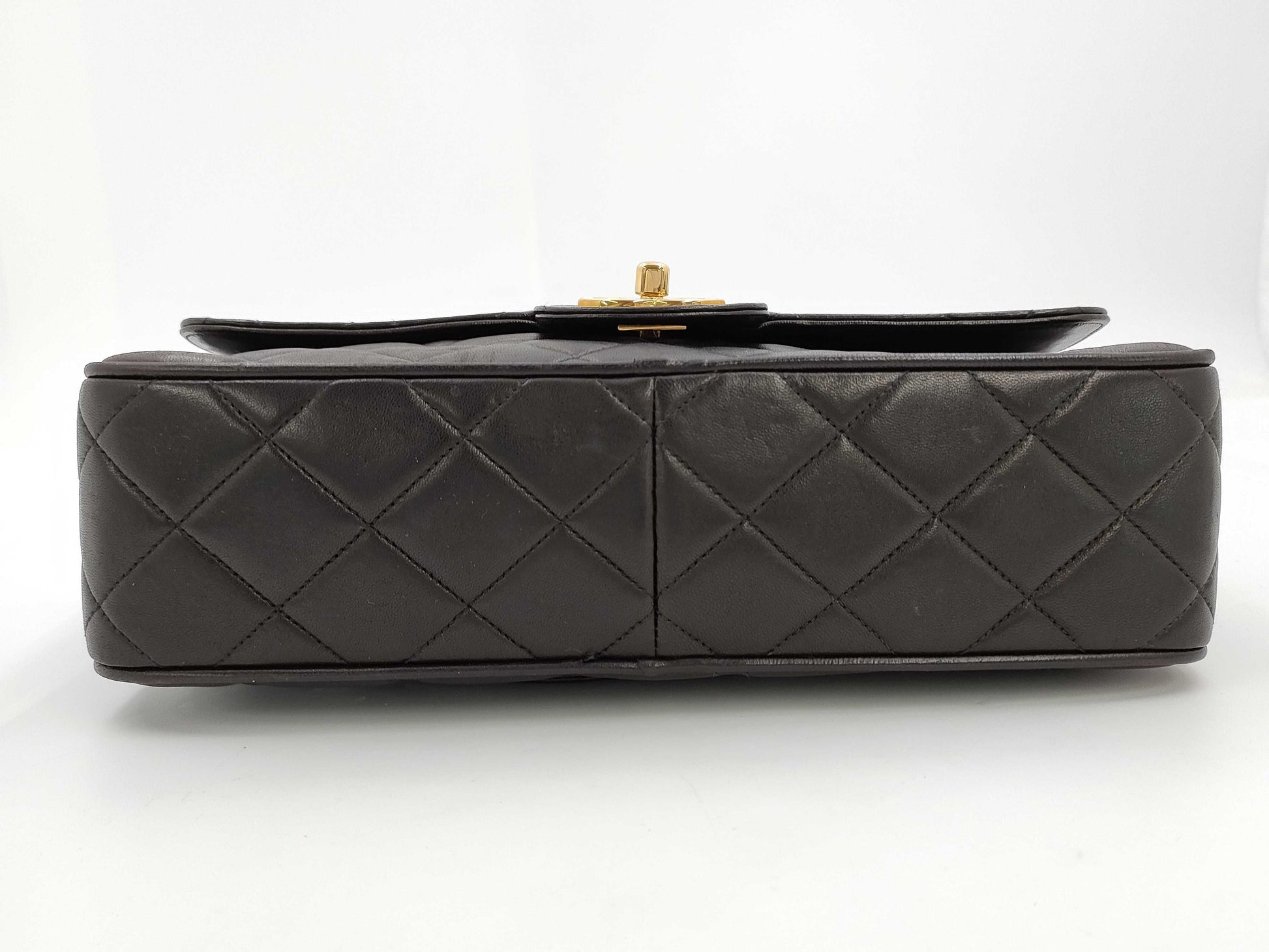 CHANEL Matelasse Chain Shoulder Bag Shoulder Bag