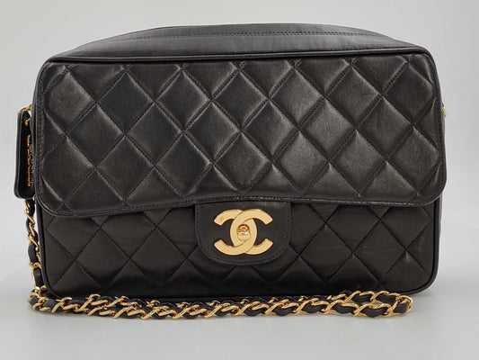 CHANEL Matelasse Chain Shoulder Bag Shoulder Bag