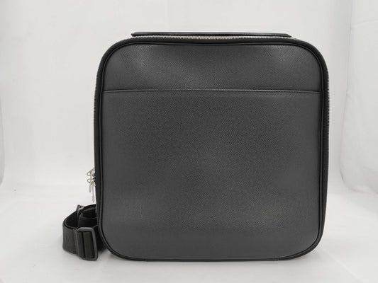 LOUIS VUITTON Taiga To Lovely Briefcase Bag