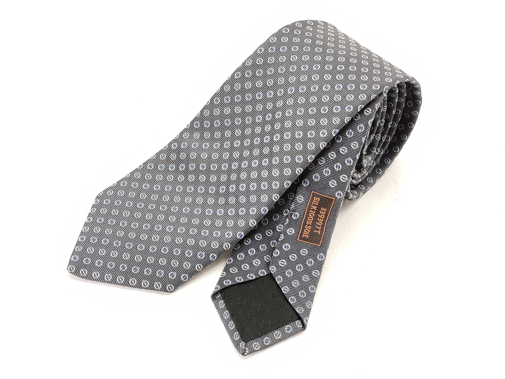 HERMES Larguez les Amarres tie. Accessories: box and other accessories.