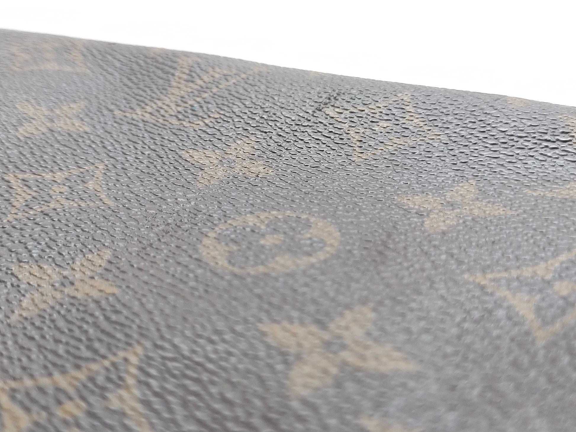 LOUIS VUITTON RFID verification failed. VI0961 Monogram Louis Vuitton Speedy 30 M41526. Accessories: Padlock Boston bag.