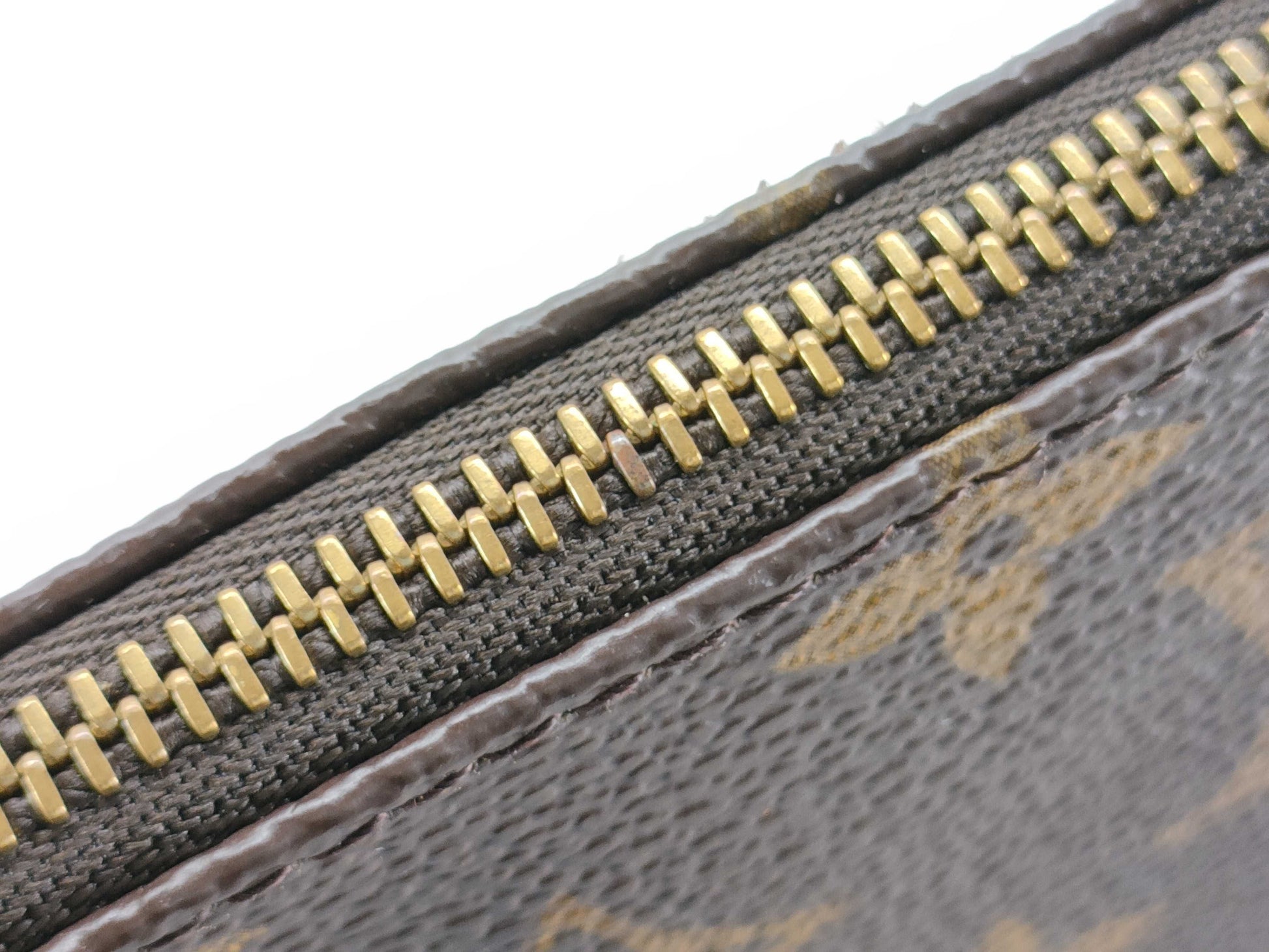 LOUIS VUITTON RFID verification failed AR1918 Monogram Louis Vuitton Monogram Pochette Accessoires M51980 Pouch