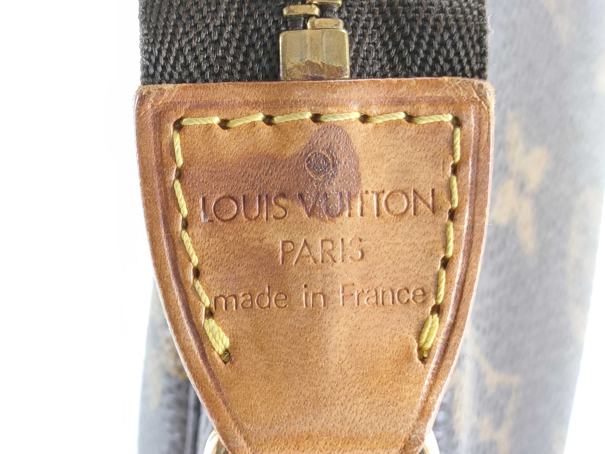 LOUIS VUITTON RFID verification failed AR1918 Monogram Louis Vuitton Monogram Pochette Accessoires M51980 Pouch