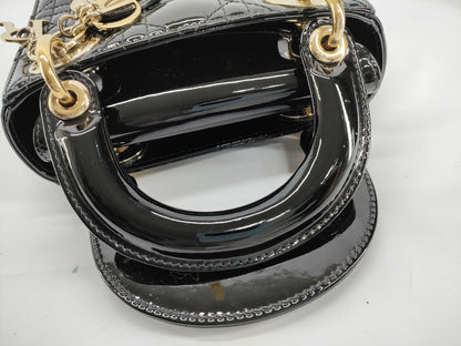 Dior Lady Dior Patent Leather Mini Cannage 2-Way Handbag in Black. Accessories: Box, Dust Bag, Shoulder Strap.