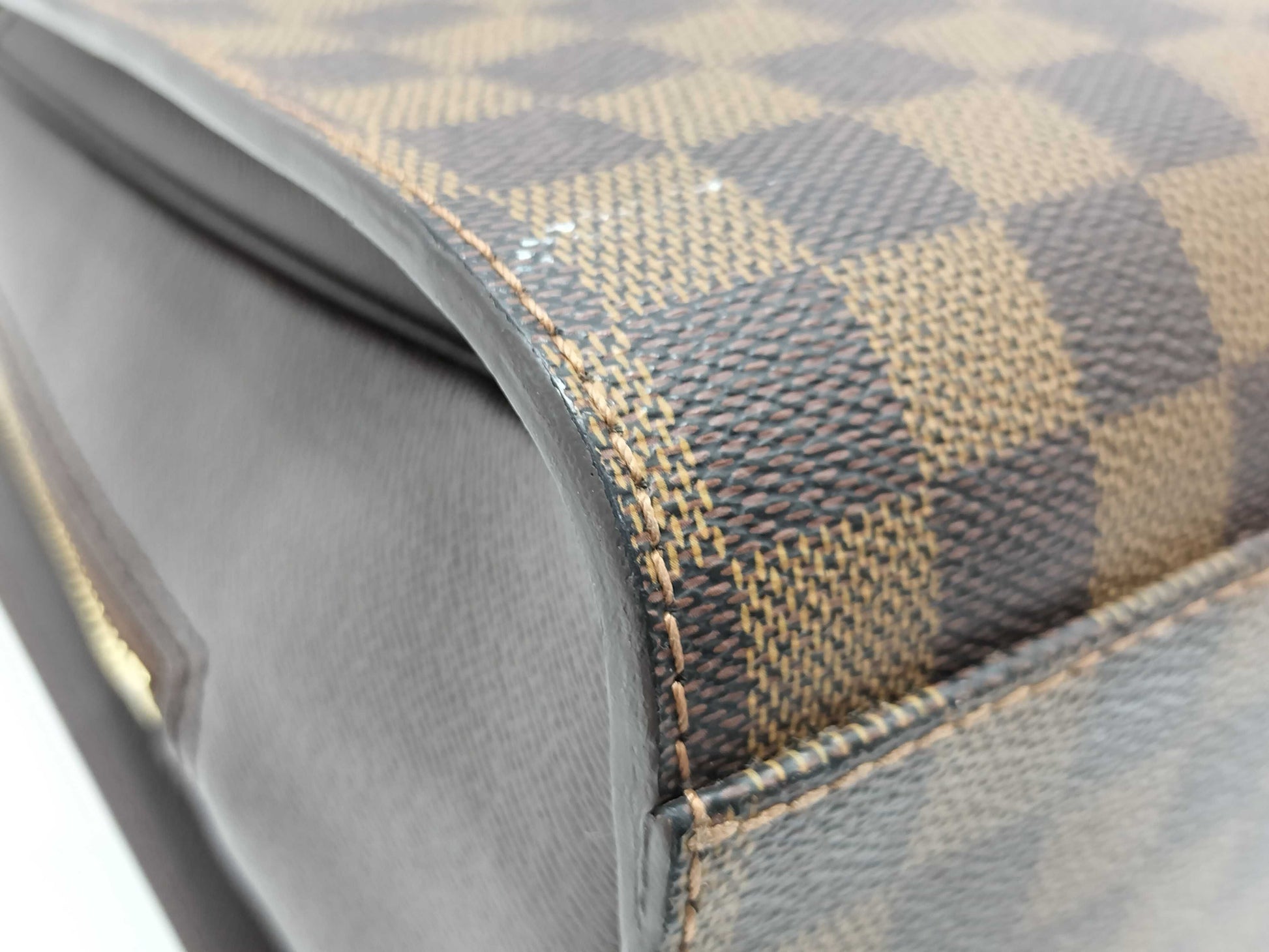 LOUIS VUITTON N51155 Damier Louis Vuitton Damier Triana Handbag