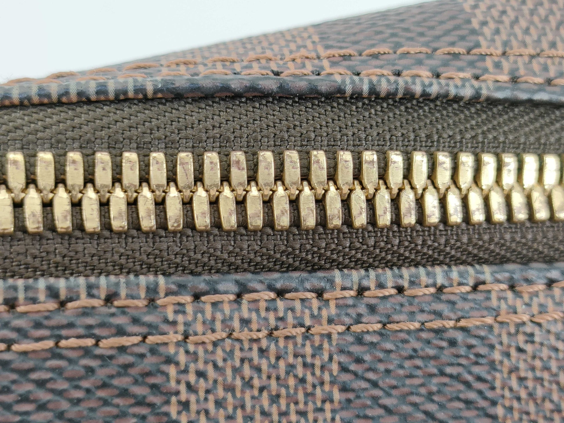 LOUIS VUITTON Damier Saleya Tote Bag