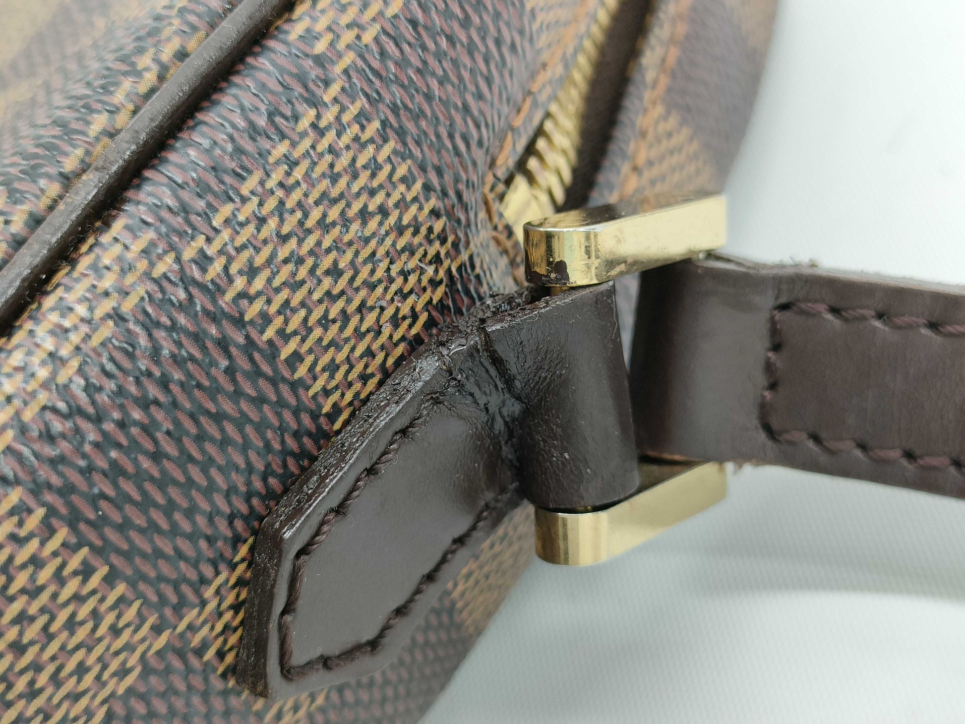 LOUIS VUITTON Damier Ipanema Shoulder Bag