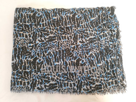 LOUIS VUITTON Etoile Leopard Print Cashmere and Silk Large Stole Other Apparel