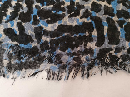 LOUIS VUITTON Etoile Leopard Print Cashmere and Silk Large Stole Other Apparel