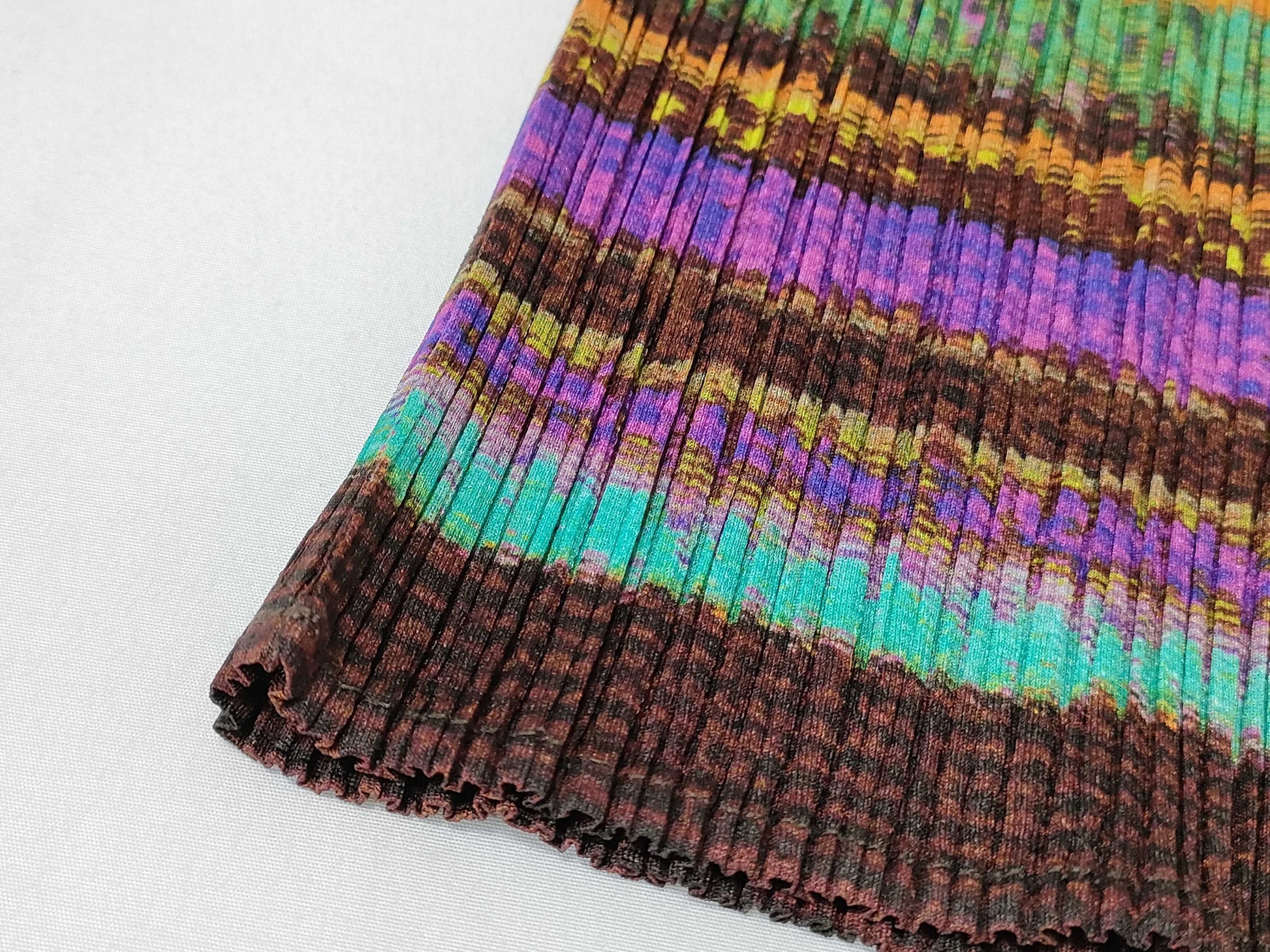 PLEATS PLEASE Issey Miyake Pleats Please Sleeveless All-Over Print Cut and Sew Top