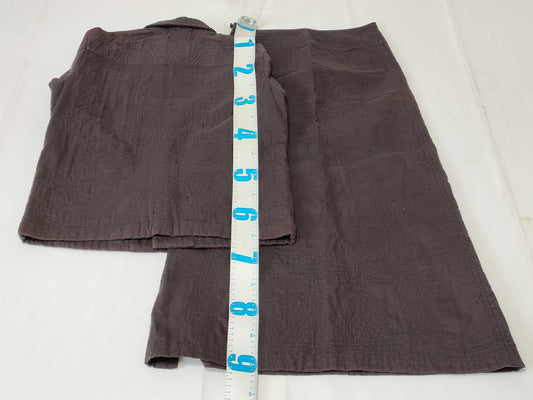 ISSEY MIYAKE haat jacket and long skirt.