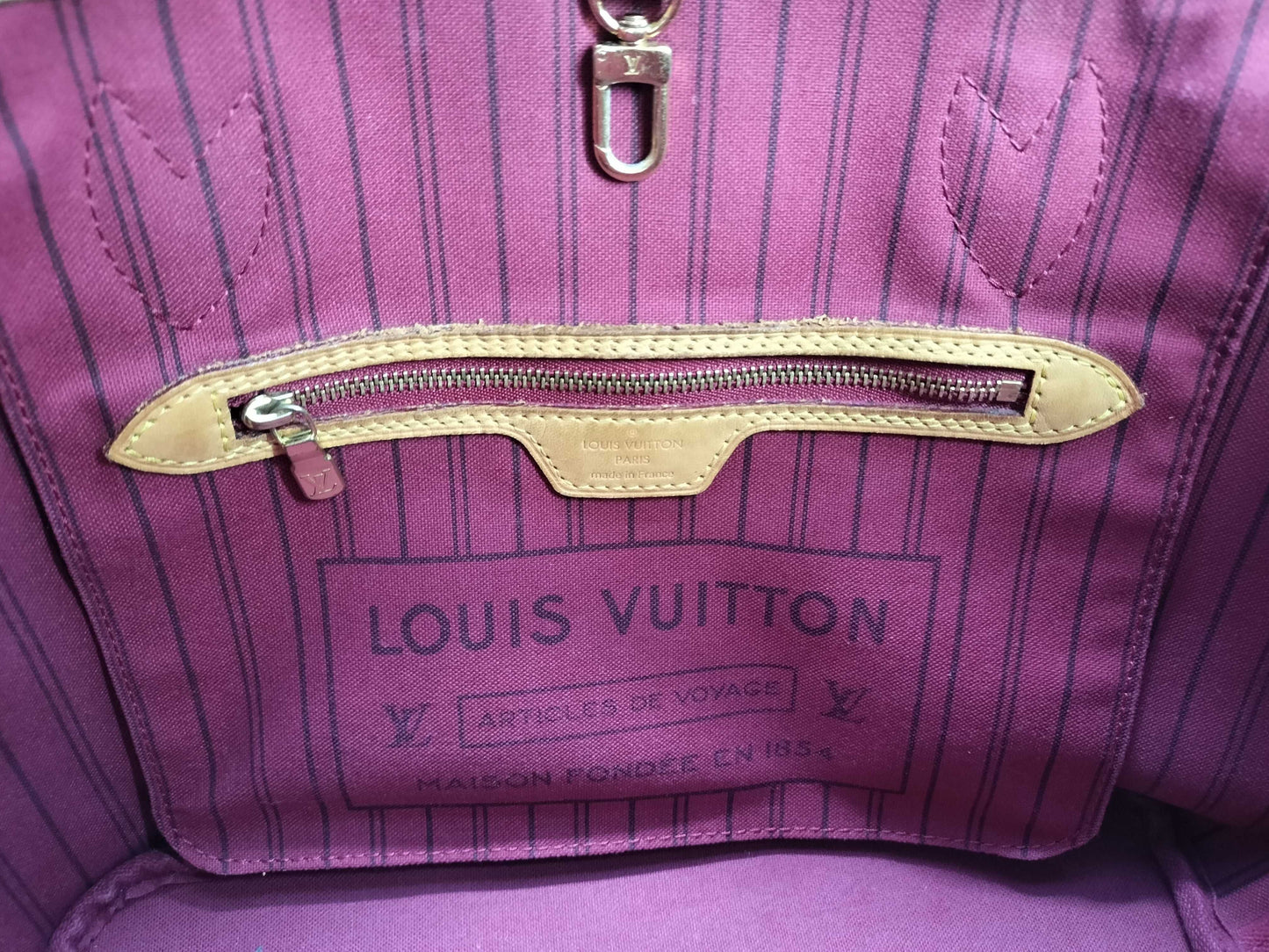 LOUIS VUITTON Monogram Louis Vuitton Monogram Neverfull PM Tote Bag
