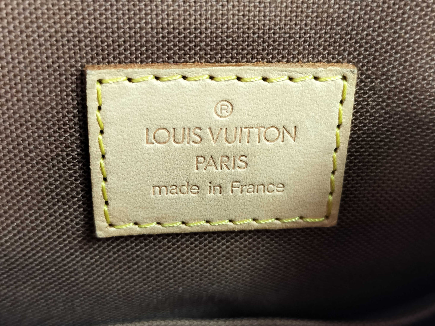 LOUIS VUITTON Monogram Batignolles Tote Bag