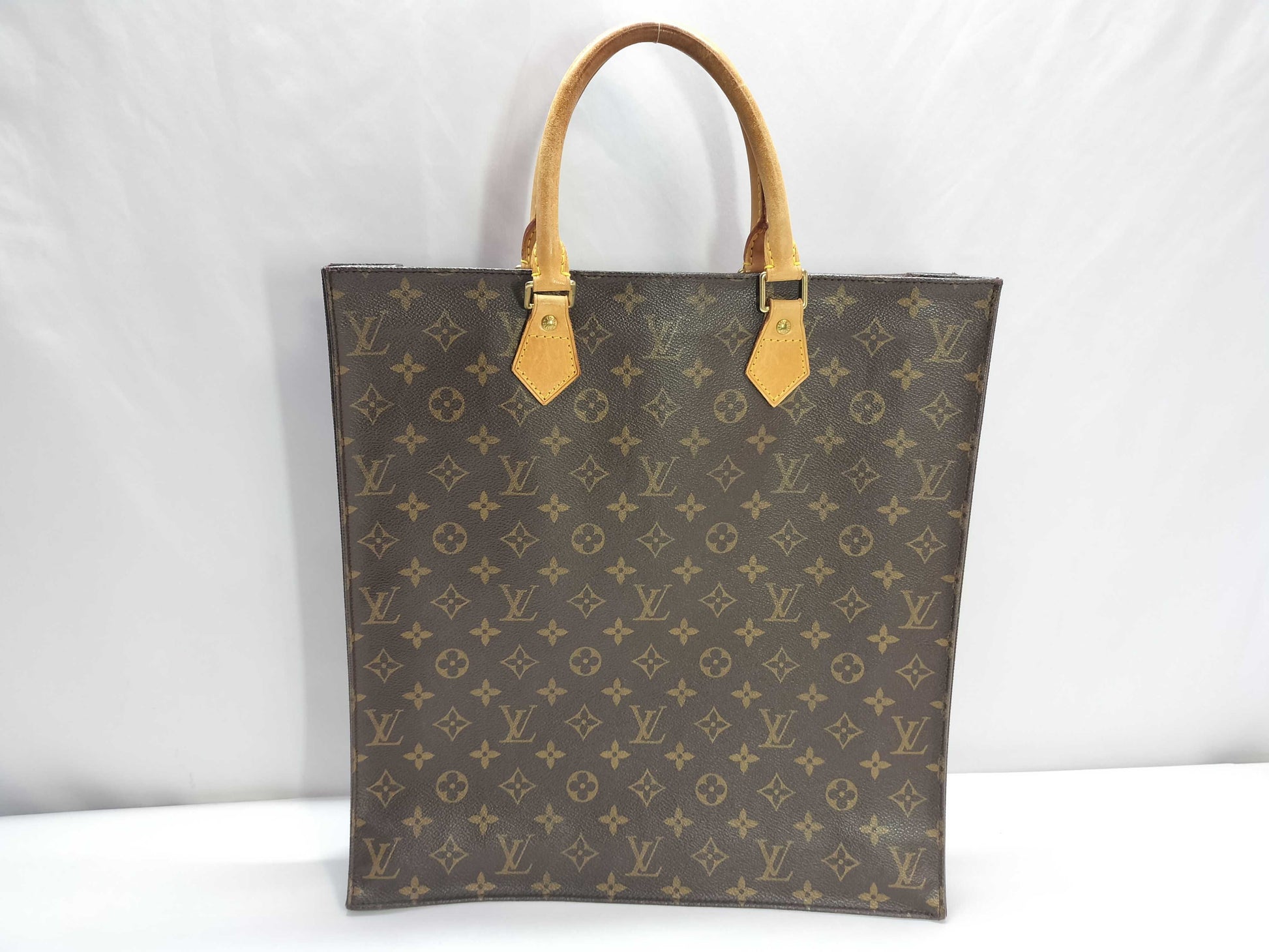 LOUIS VUITTON Monogram Louis Vuitton Monogram Sac Plat Tote Bag