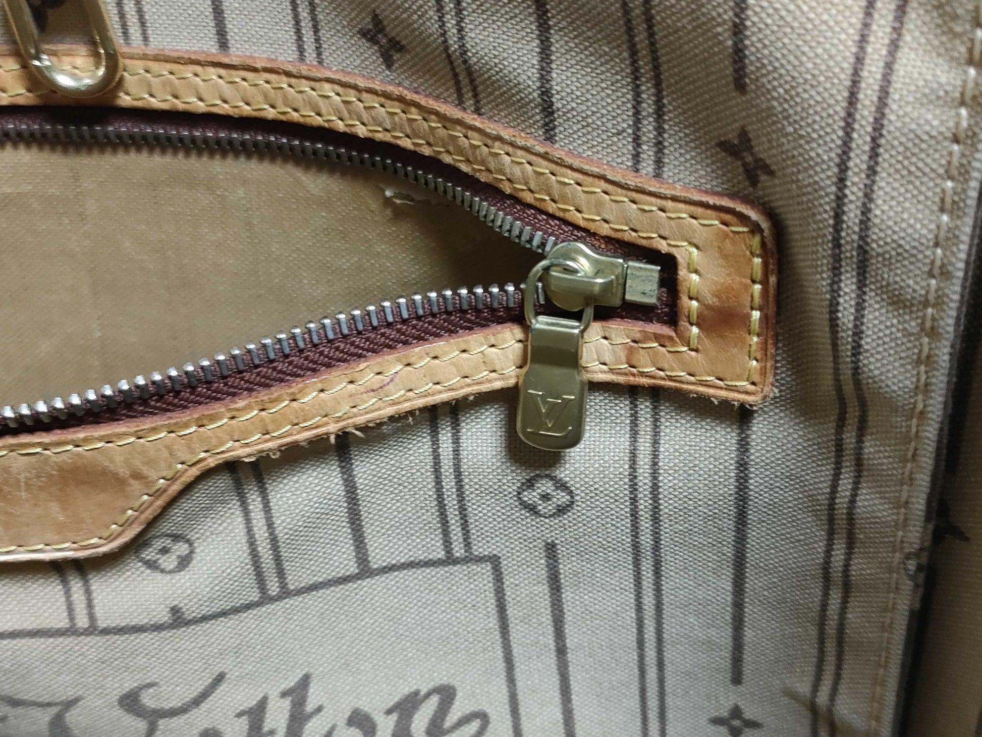LOUIS VUITTON RFID Unverifiable VI4087 Monogram Louis Vuitton Monogram Neverfull MM Tote Bag