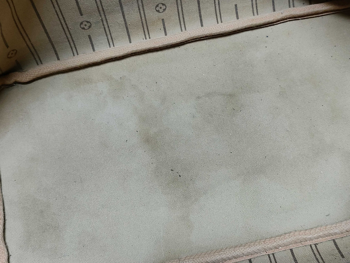 LOUIS VUITTON RFID Unverifiable VI4087 Monogram Louis Vuitton Monogram Neverfull MM Tote Bag