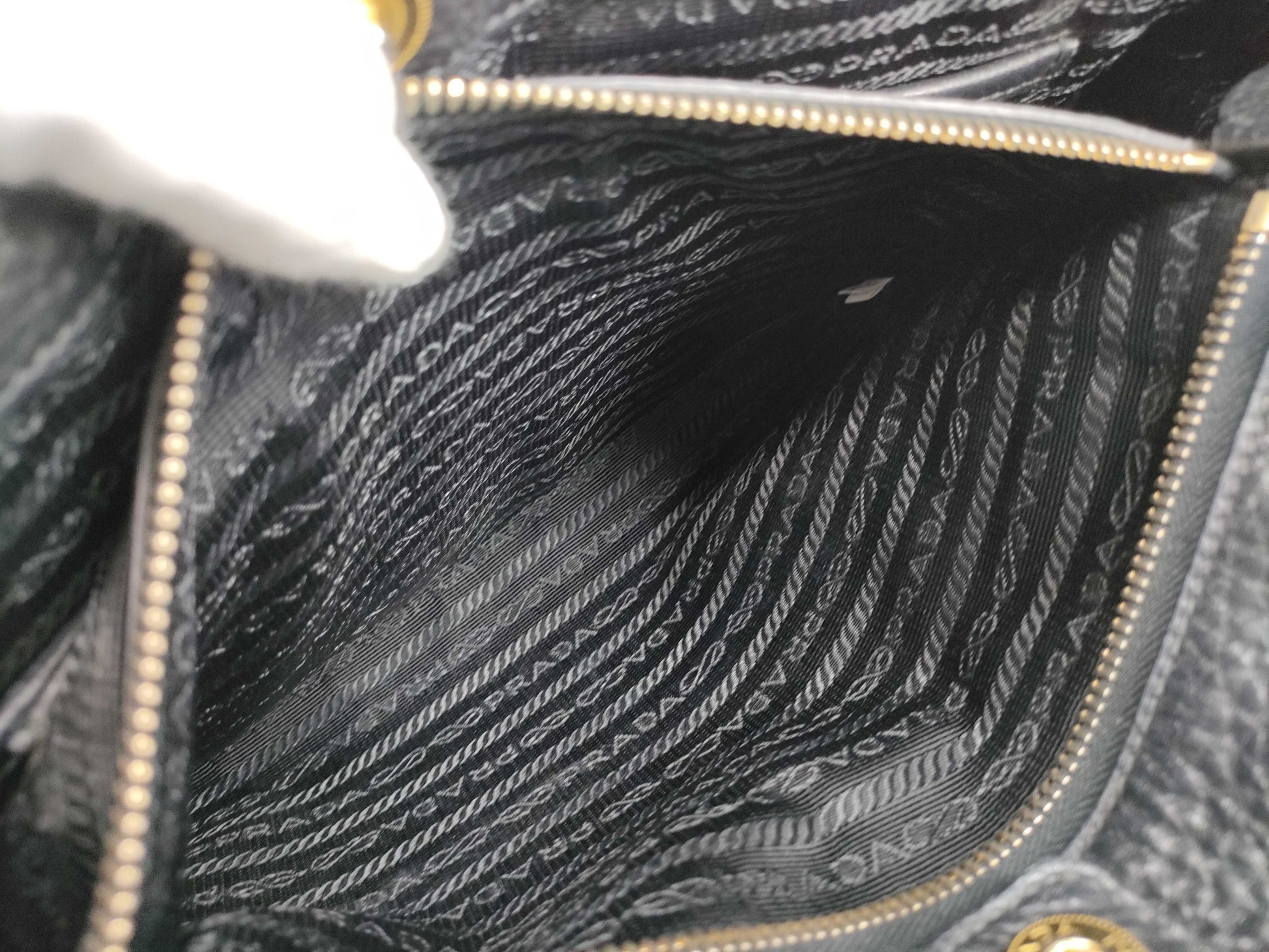 PRADA PRADA logo tote bag leather with leather tag black handbag