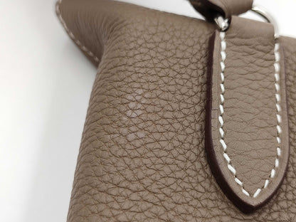 HERMES HERMES Vid Poche Shoulder Bag Etoupe Togo B Stamp Bag
