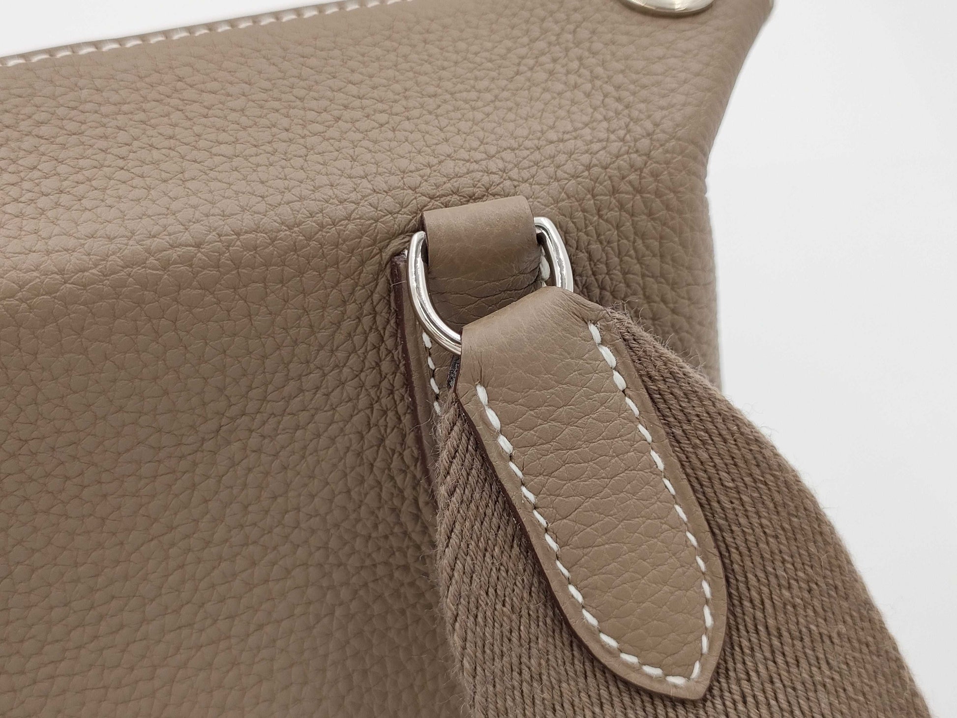 HERMES HERMES Vid Poche Shoulder Bag Etoupe Togo B Stamp Bag