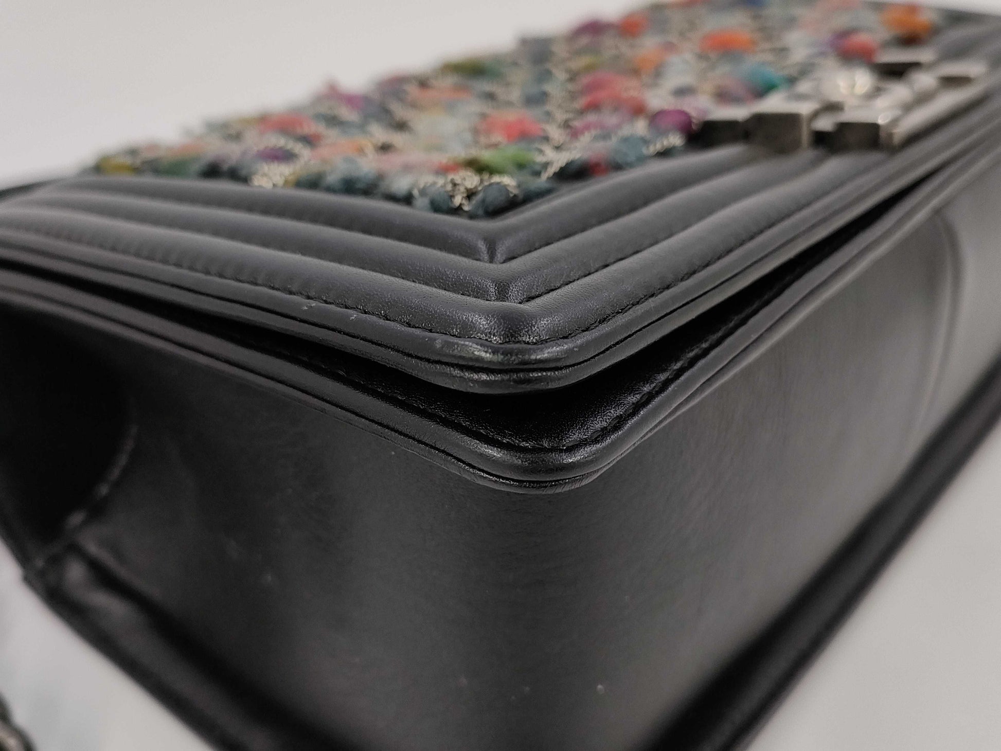 CHANEL Boy Chanel Shoulder Bag A67086 Leather and Wool, Black Multi, 20 Series Tweed Shoulder Bag