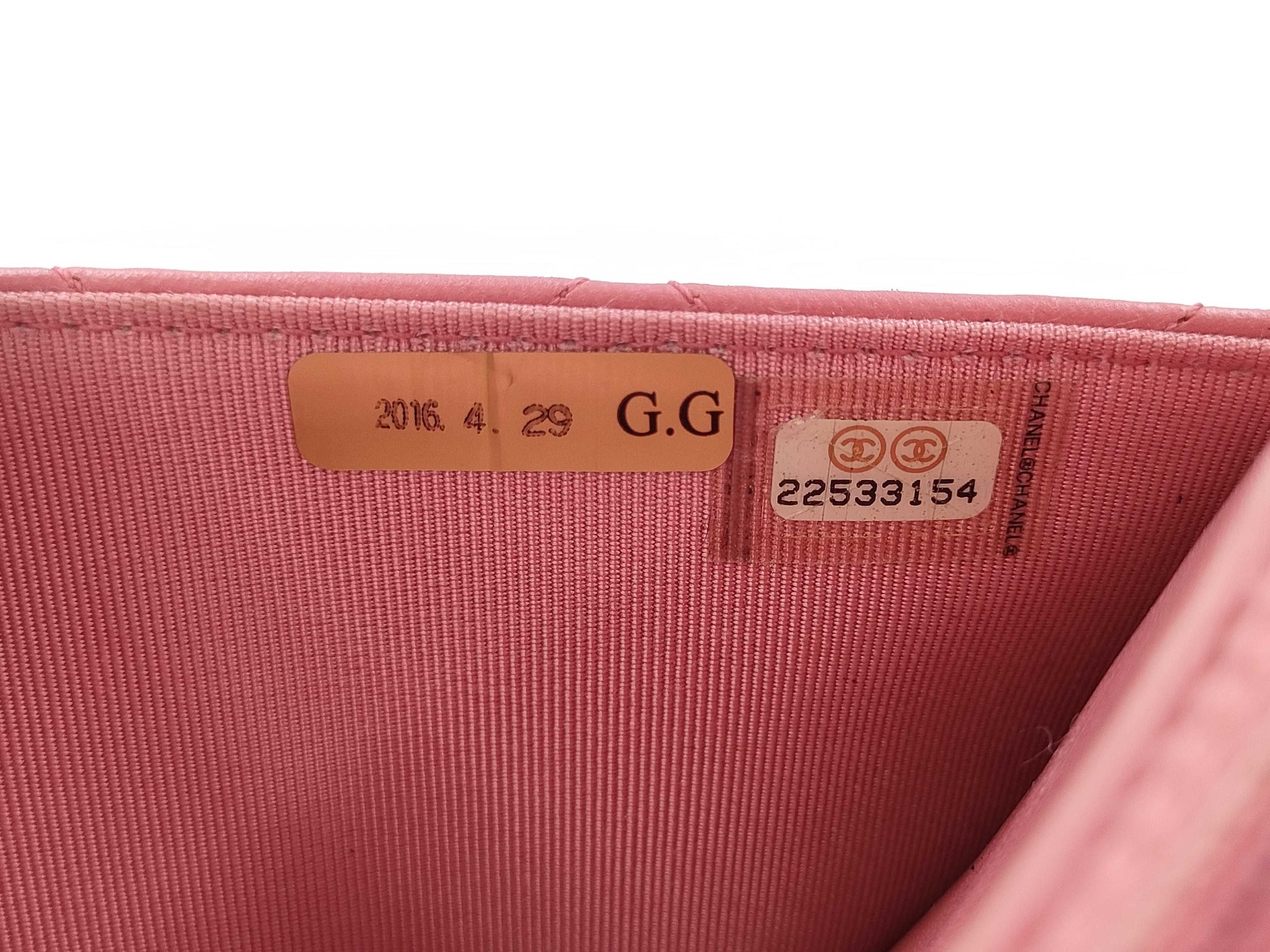 CHANEL Matelasse Chain Wallet A33814 Lambskin Pink 22 Series Shoulder Bag