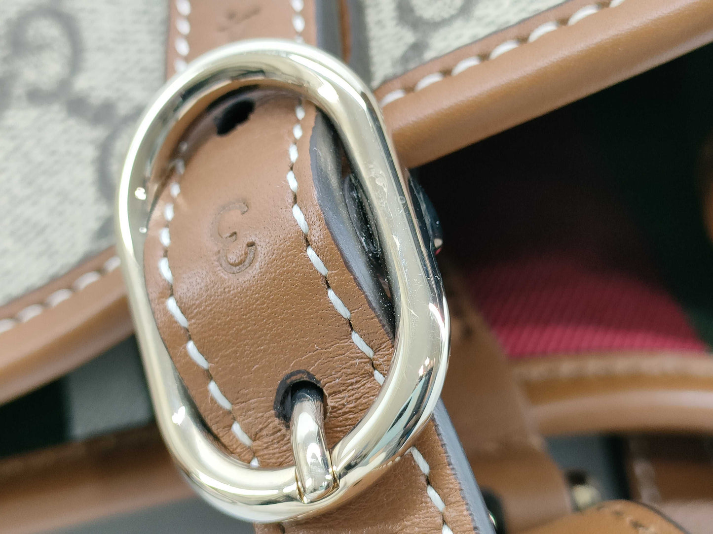 GUCCI GG Supreme Large Tote Bag with GG Emblem, 815213