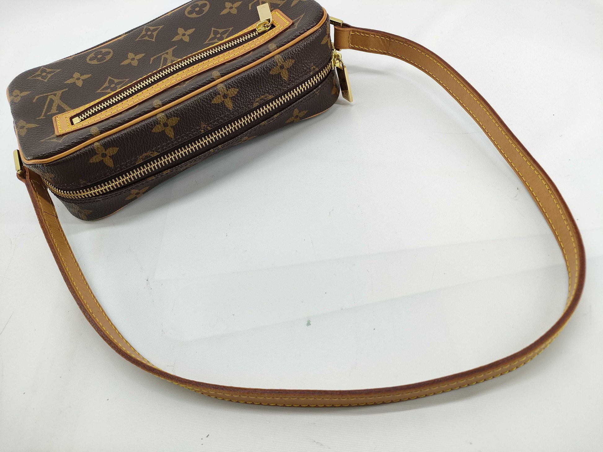 LOUIS VUITTON RFID verification failed. DU1022 Monogram LOUIS VUITTON Pochette Cite Shoulder Bag M51183 DU1022 Shoulder Bag