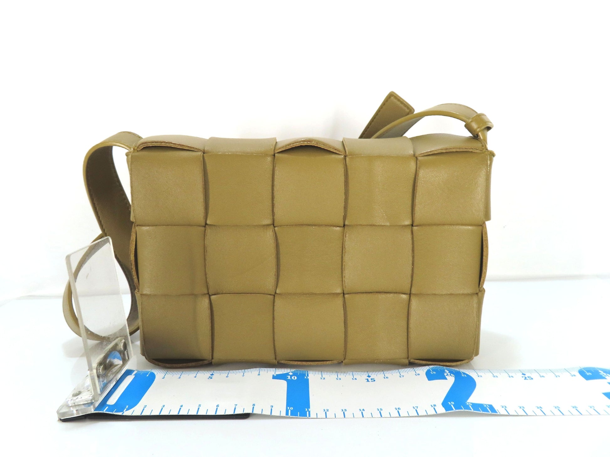 BOTTEGA VENETA BOTTEGA VENETA Cassette Shoulder Bag 578004 Leather Shoulder Bag