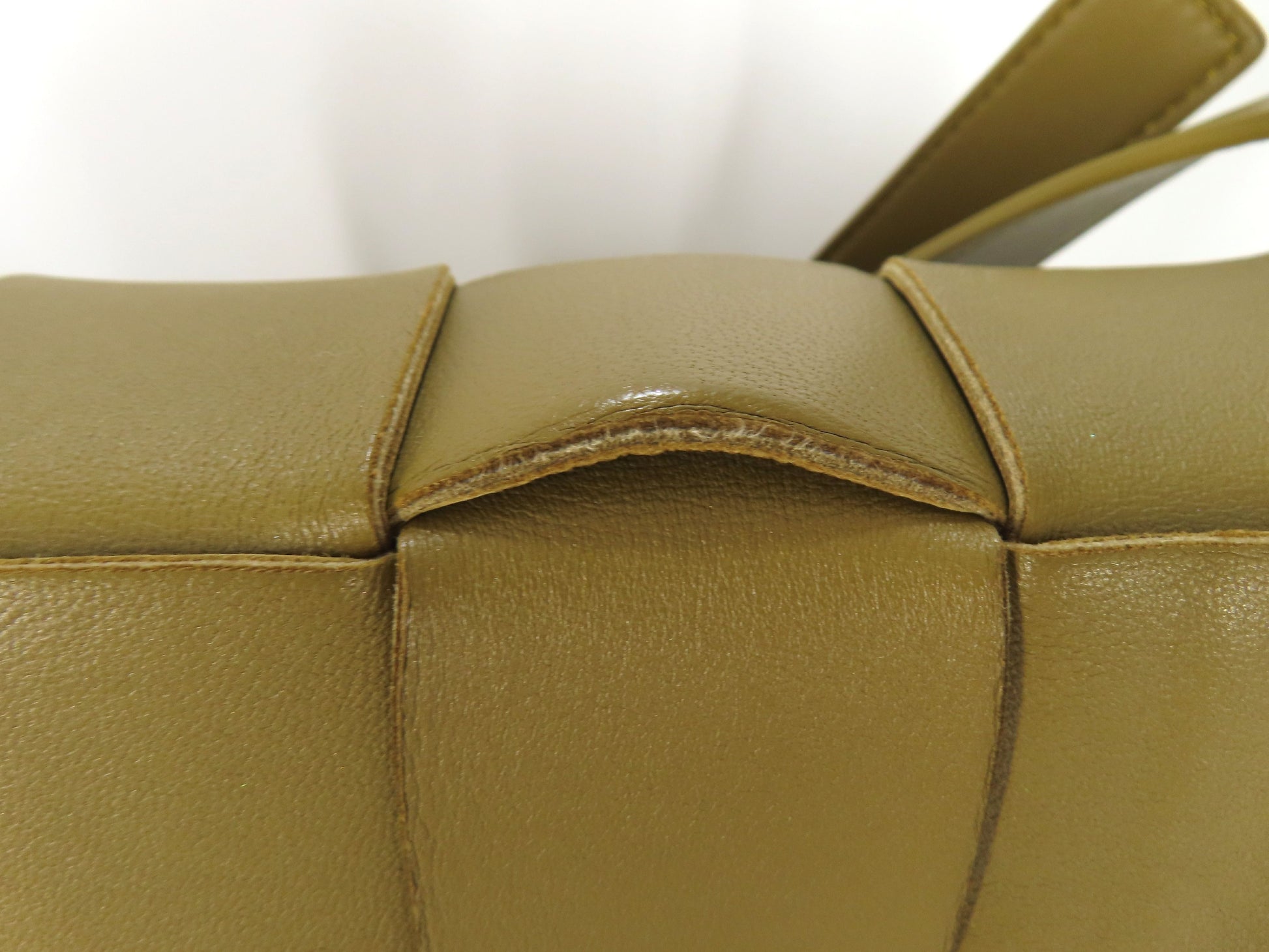 BOTTEGA VENETA BOTTEGA VENETA Cassette Shoulder Bag 578004 Leather Shoulder Bag