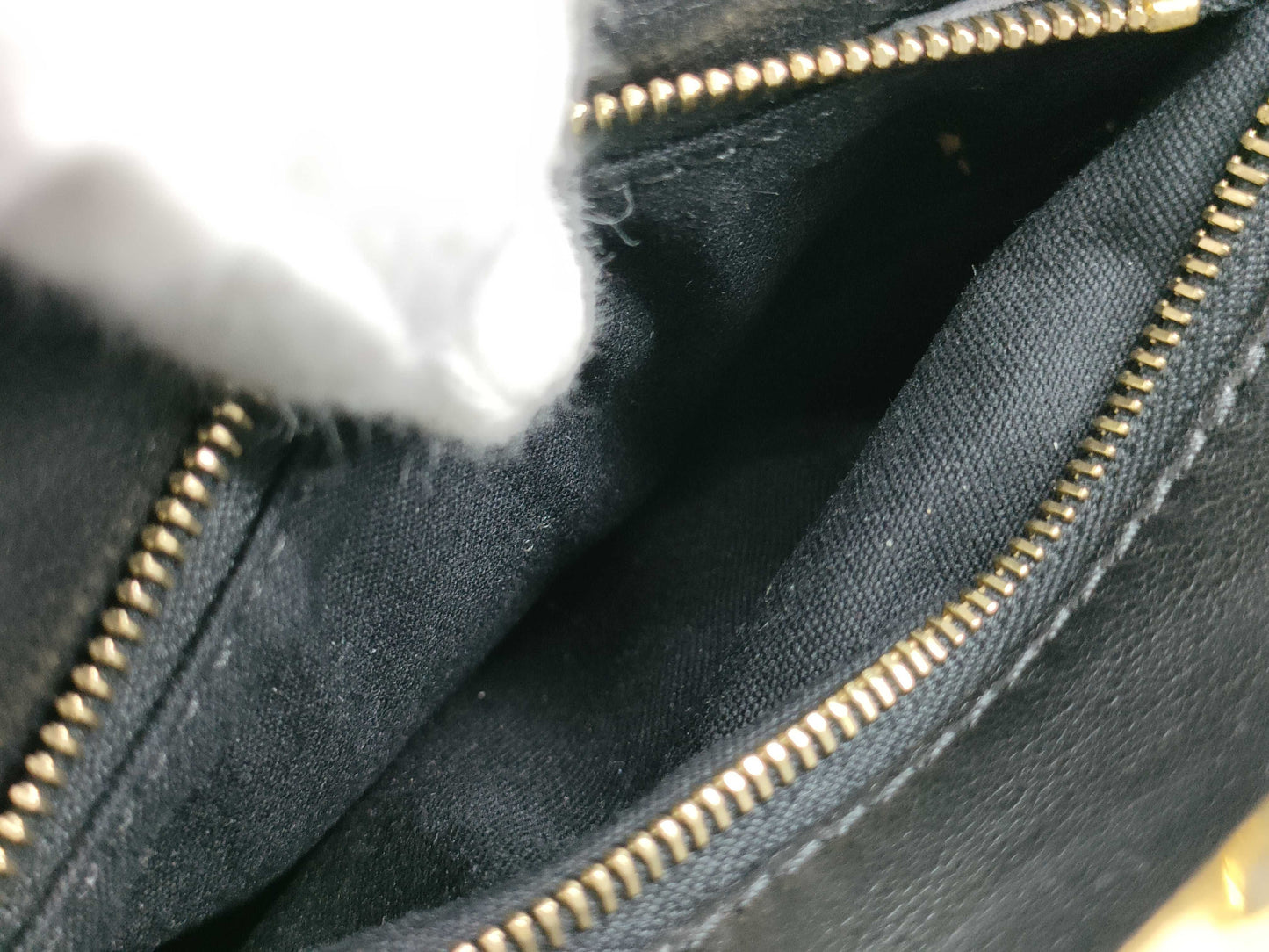 FENDI Peekaboo Iconic Small Handbag 8BN244-K4P Leather Black Handbag