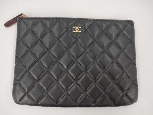 CHANEL Matelasse Clutch Bag, Lambskin, Black, 20s, Pouch