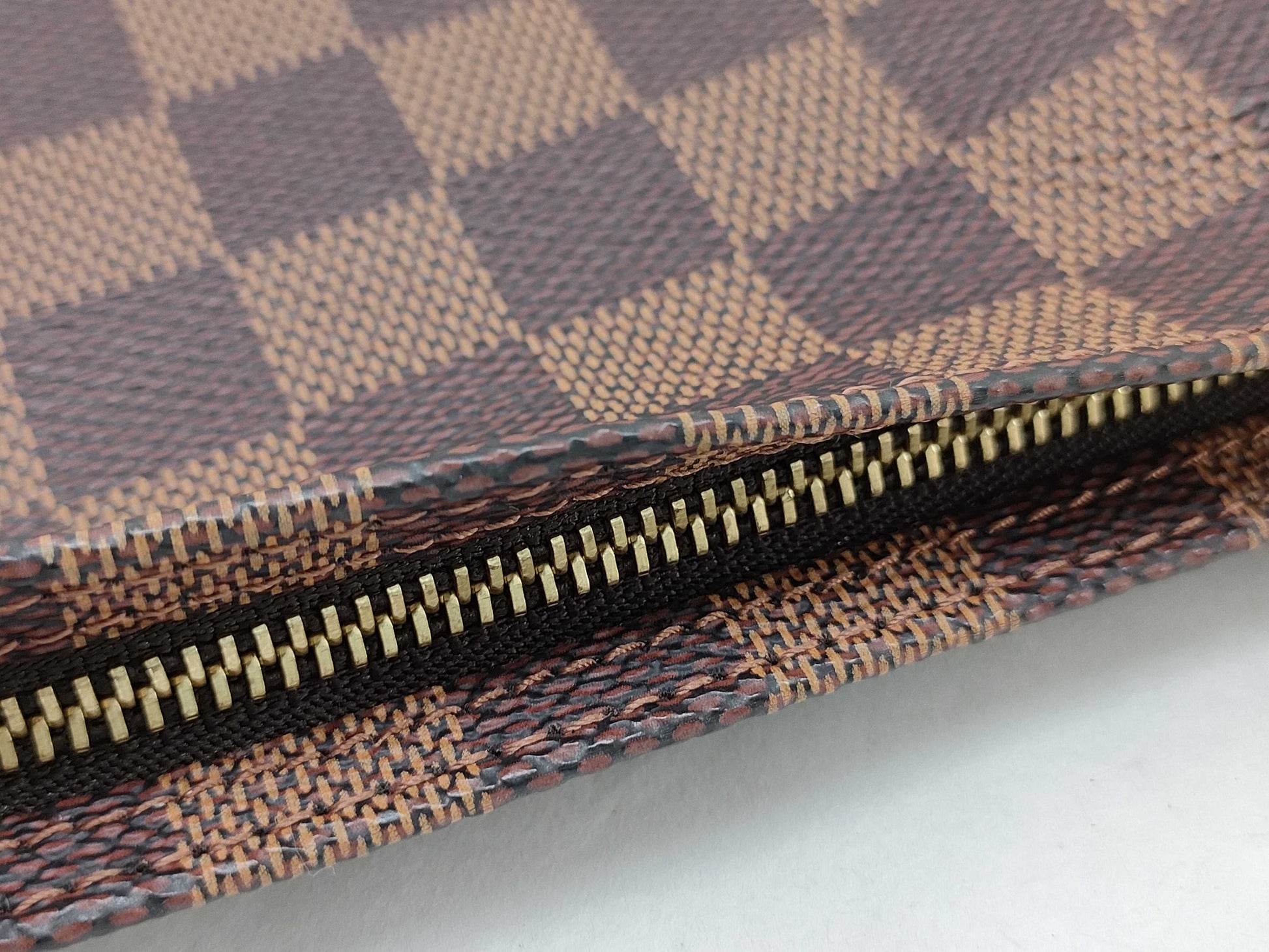 LOUIS VUITTON Damier Louis Vuitton Accessoires Damier Handbag