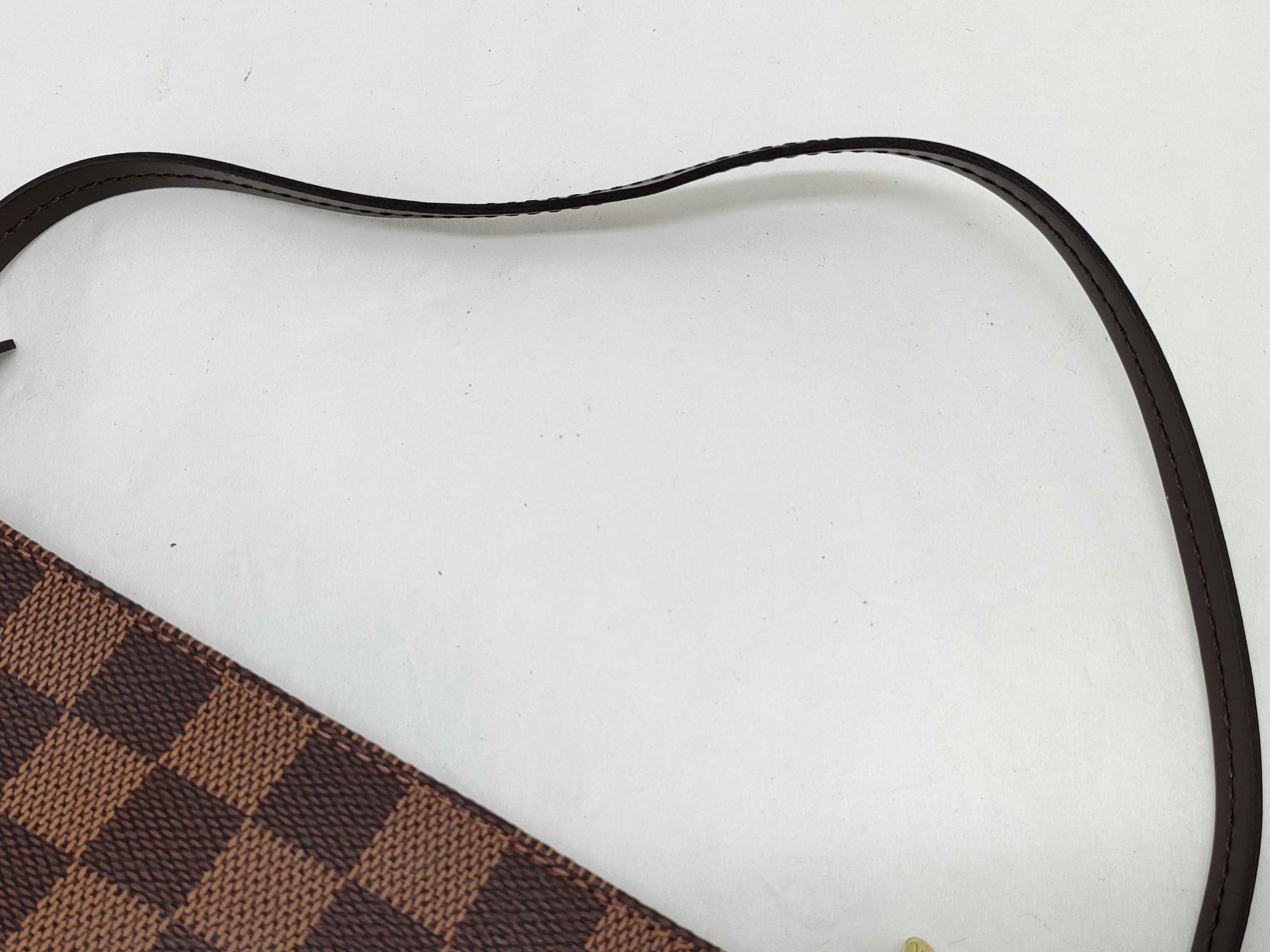 LOUIS VUITTON Damier Louis Vuitton Accessoires Damier Handbag
