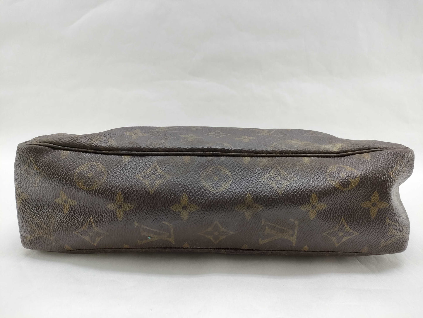 LOUIS VUITTON Monogram Louis Vuitton Bag Pouch